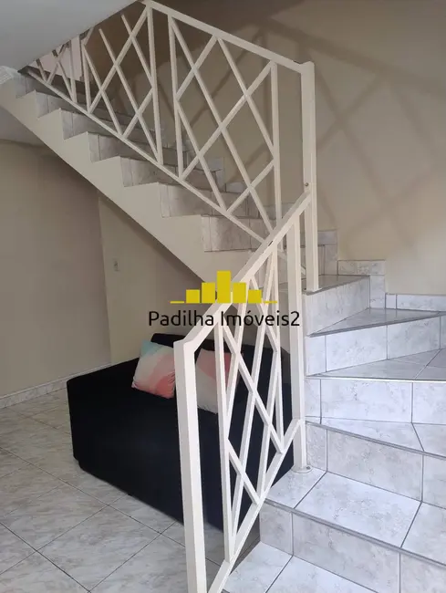 Sobrado com 3 quartos à venda, 197m2 em Jardim Santa Marina, Sorocaba - SP - imagem 7 Foto 7 de Sobrado com 3 quartos à venda, 197m2 em Jardim Santa Marina, Sorocaba - SP