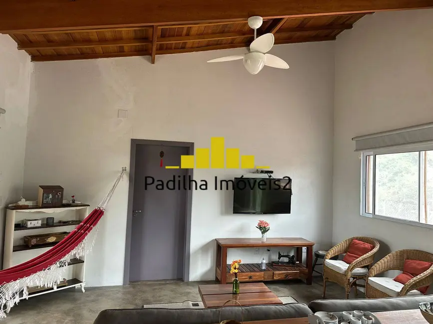 Chácara com 3 quartos à venda, 1000m2 em Aluminio - SP - imagem 4 Foto 4 de Chácara com 3 quartos à venda, 1000m2 em Aluminio - SP