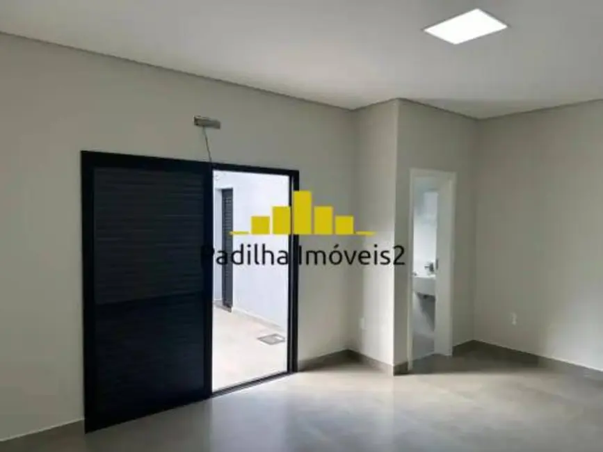 Foto 3 de Casa com 3 quartos à venda, 200m2 em Wanel Ville, Sorocaba - SP