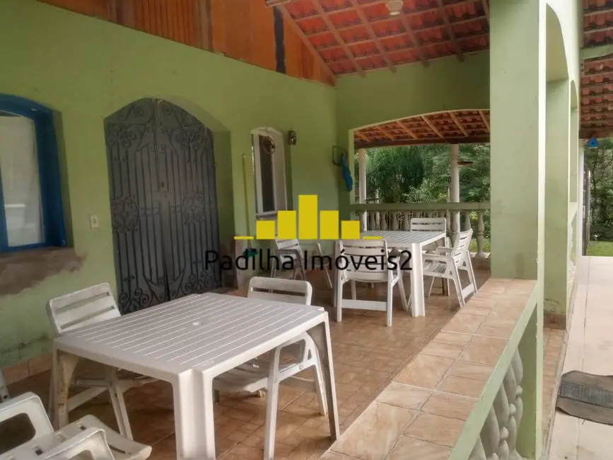 Foto 3 de Chácara com 3 quartos à venda, 1557m2 em Tapirai - SP