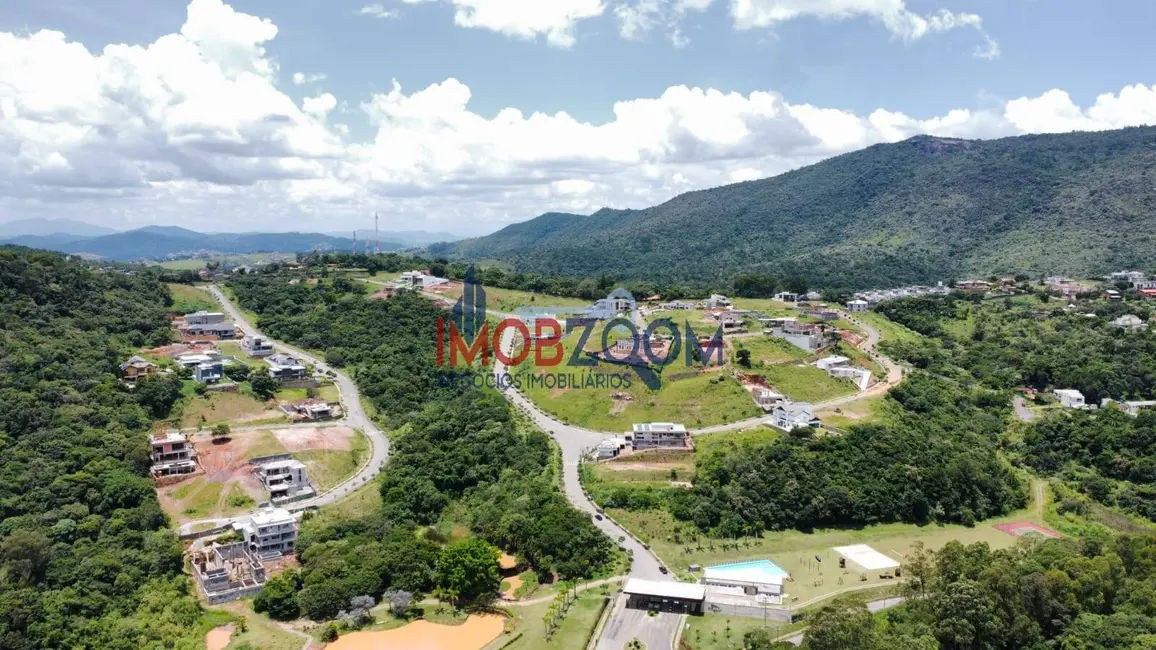 Foto 1 de Lote de Condomínio à venda, 701m2 em Atibaia - SP