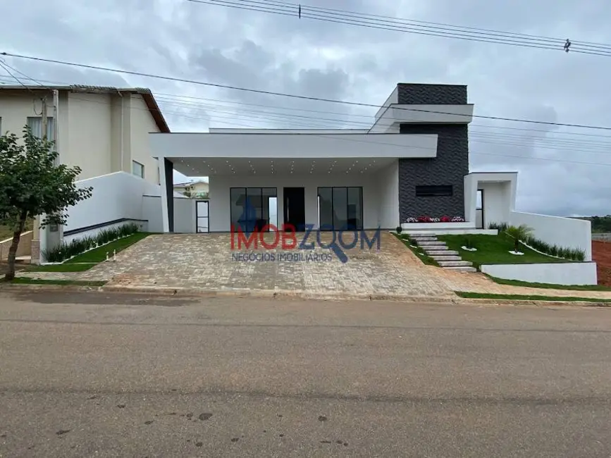Foto 1 de Casa com 3 quartos à venda, 800m2 em Jardim Colonial, Atibaia - SP