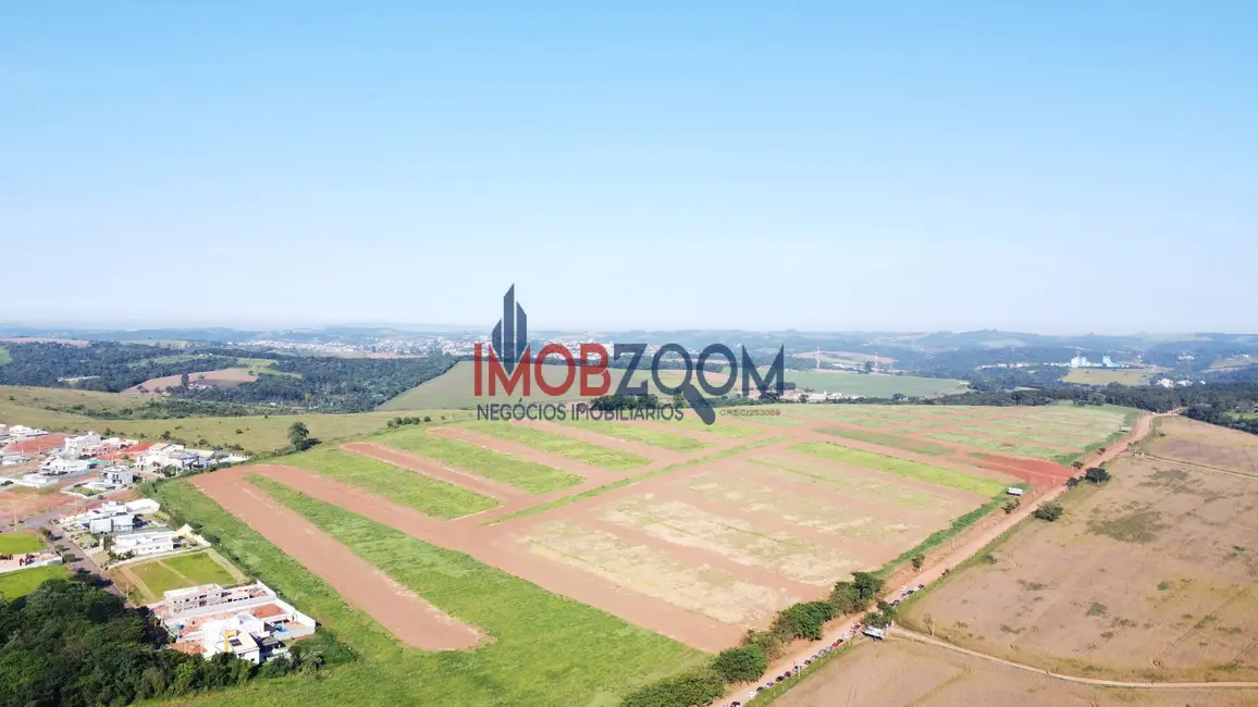 Foto 1 de Terreno / Lote à venda, 360m2 em Usina, Atibaia - SP