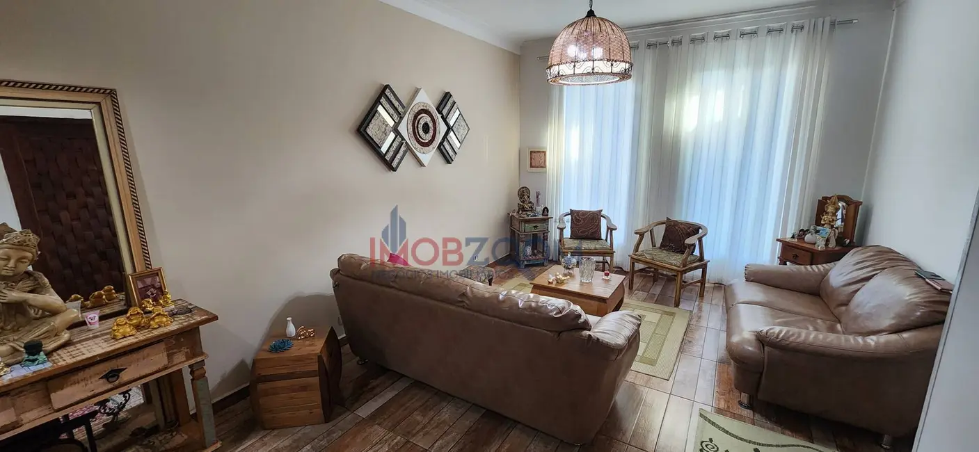 Foto 4 de Sobrado com 4 quartos à venda, 175m2 em Nova Cerejeira, Atibaia - SP