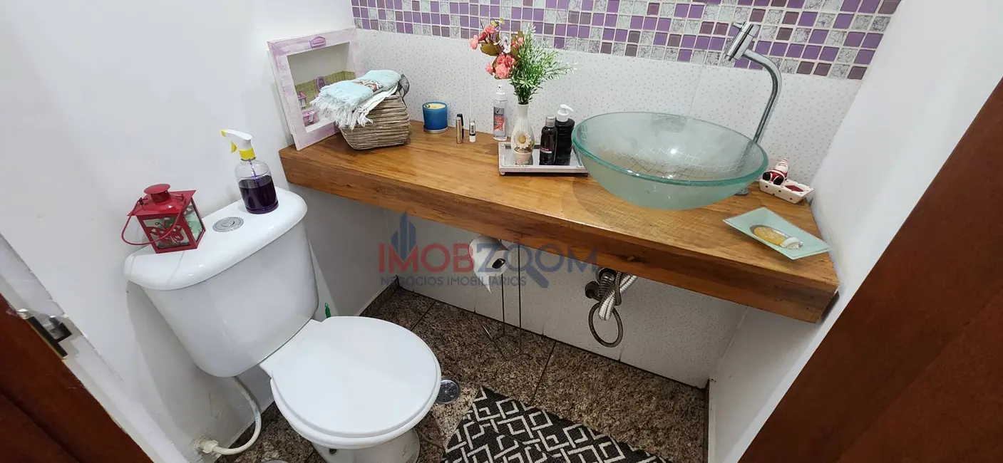 Foto 5 de Sobrado com 4 quartos à venda, 175m2 em Nova Cerejeira, Atibaia - SP