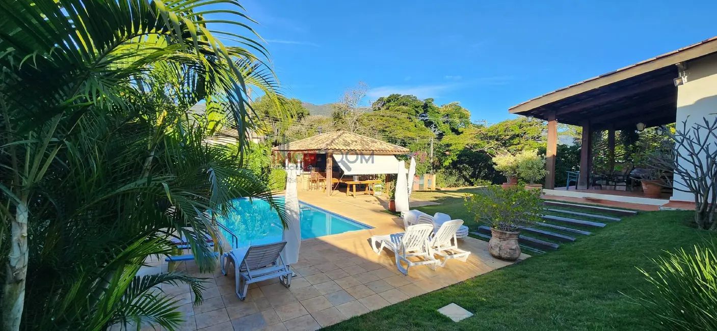 Foto 3 de Casa com 4 quartos à venda, 500m2 em Vila Petrópolis, Atibaia - SP