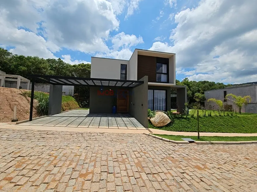 Foto 4 de Casa com 4 quartos à venda, 137m2 em Marmeleiro, Atibaia - SP