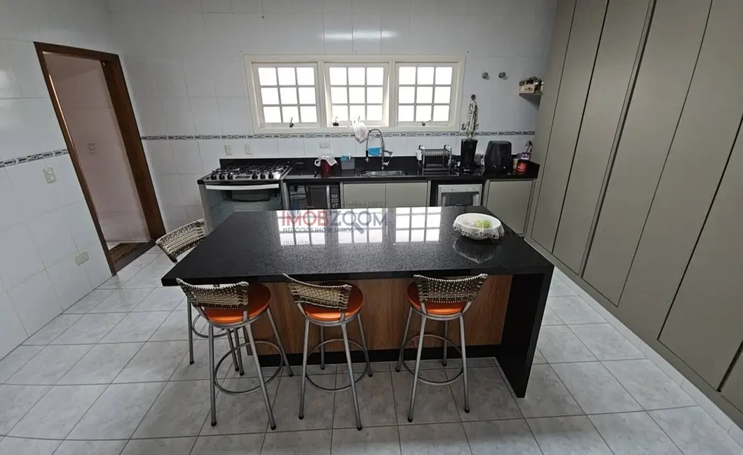 Casa com 3 quartos à venda, 199m2 em Jardim Floresta, Atibaia - SP - imagem 9 Foto 9 de Casa com 3 quartos à venda, 199m2 em Jardim Floresta, Atibaia - SP