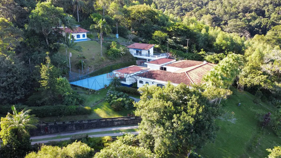 Foto 3 de Casa com 3 quartos à venda, 429m2 em Atibaia - SP