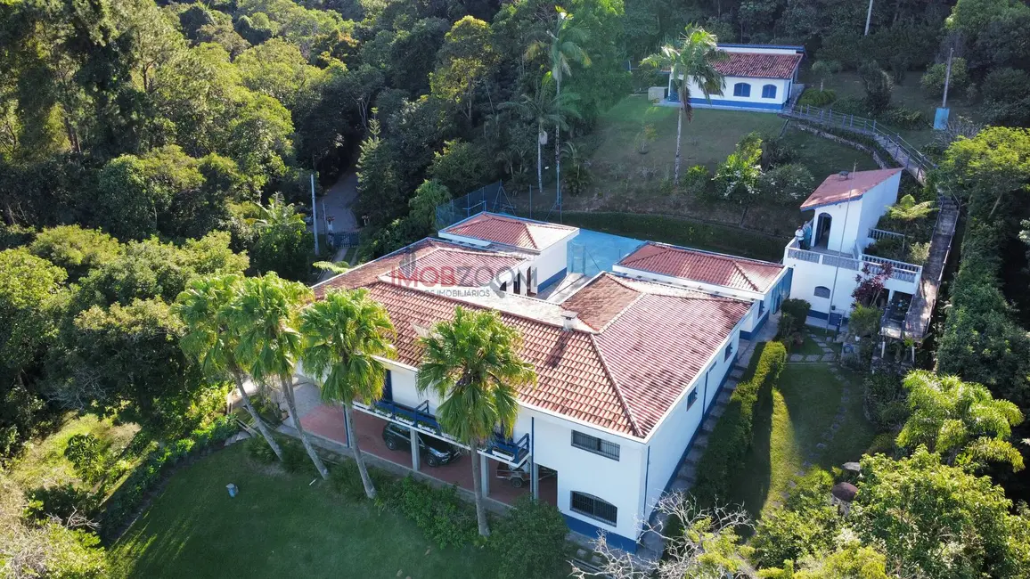 Foto 1 de Casa com 3 quartos à venda, 429m2 em Atibaia - SP