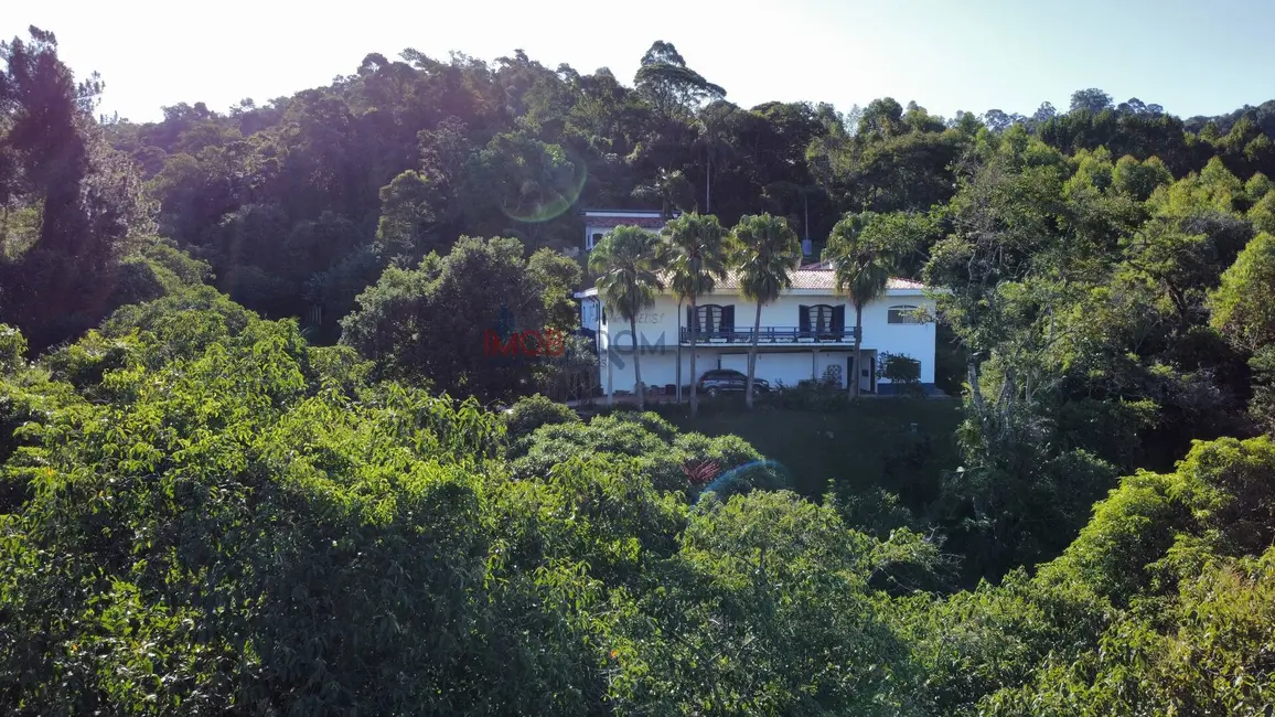 Foto 4 de Casa com 3 quartos à venda, 429m2 em Atibaia - SP