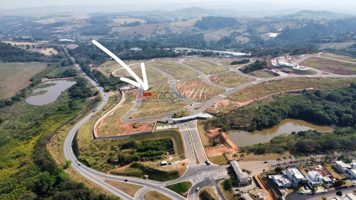 Foto 1 de Terreno / Lote à venda, 457m2 em Braganca Paulista - SP