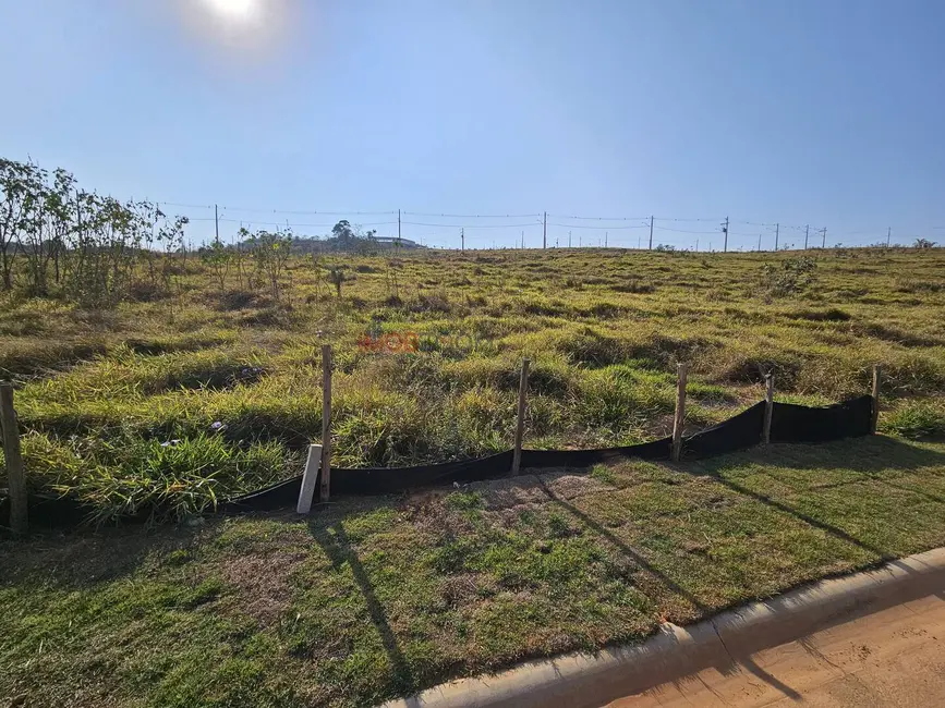 Foto 4 de Terreno / Lote à venda, 457m2 em Braganca Paulista - SP