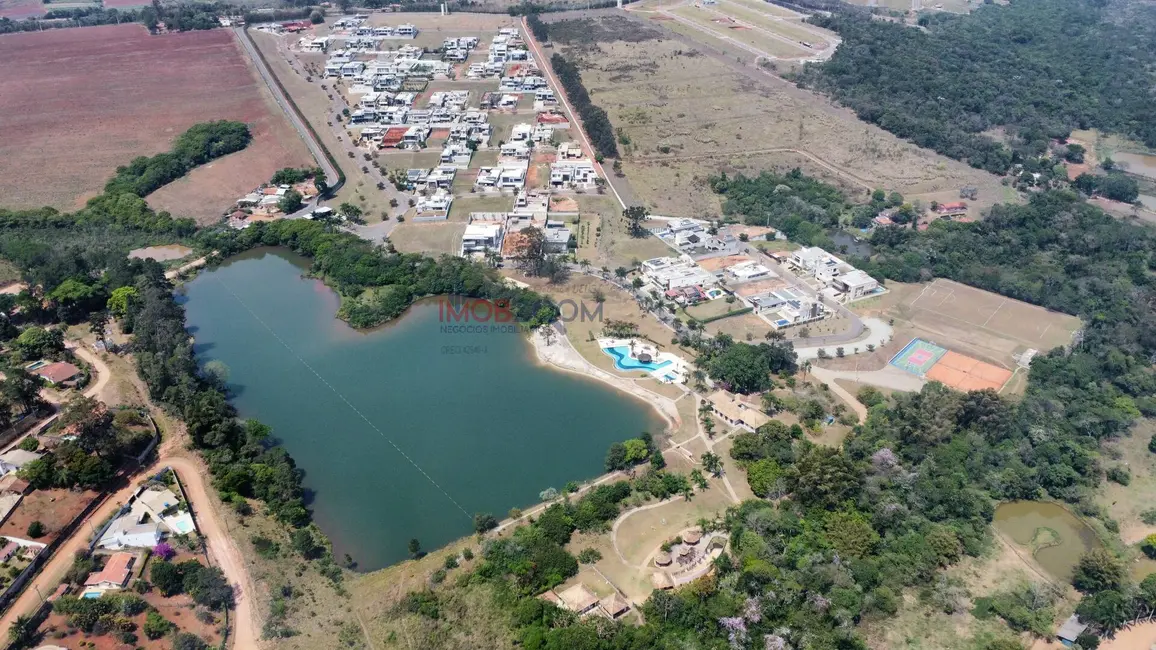 Terreno / Lote à venda, 825m2 em Boa Vista, Atibaia - SP - imagem 3 Foto 3 de Terreno / Lote à venda, 825m2 em Boa Vista, Atibaia - SP