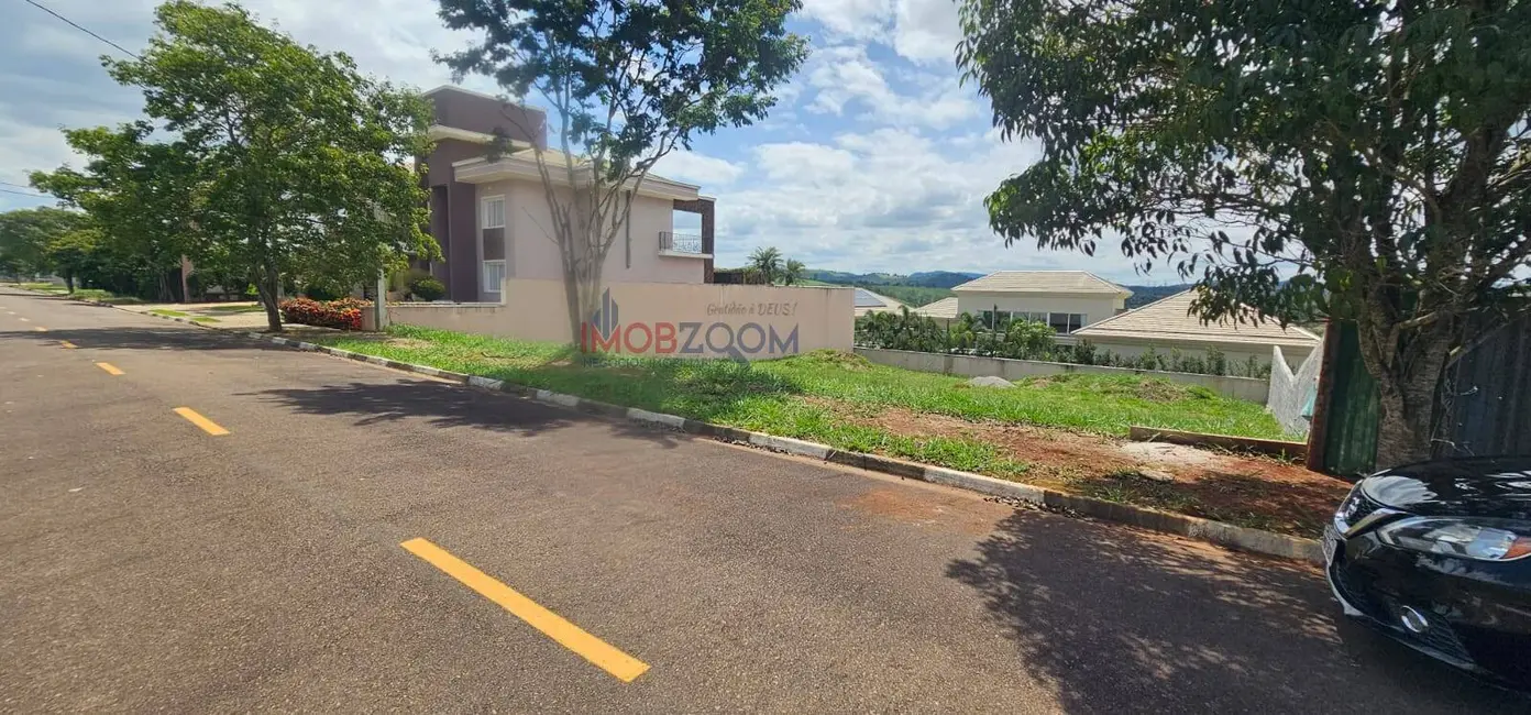 Foto 1 de Terreno / Lote à venda, 825m2 em Boa Vista, Atibaia - SP