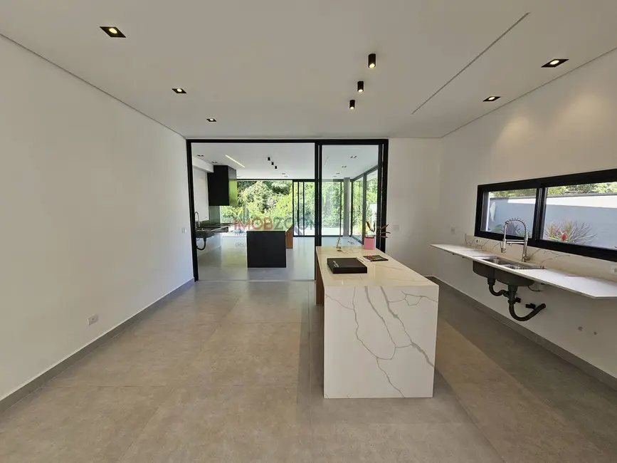 Casa com 4 quartos à venda, 312m2 em San Fernando Valley, Atibaia - SP - imagem 7 Foto 7 de Casa com 4 quartos à venda, 312m2 em San Fernando Valley, Atibaia - SP