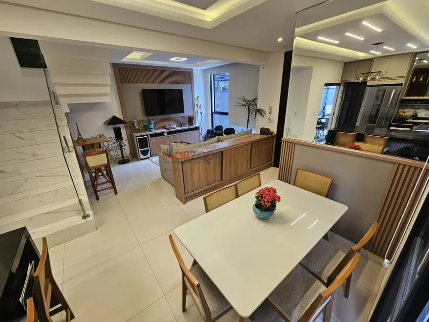 Casa com 3 quartos à venda, 251m2 em Ressaca, Atibaia - SP - imagem 9 Foto 9 de Casa com 3 quartos à venda, 251m2 em Ressaca, Atibaia - SP