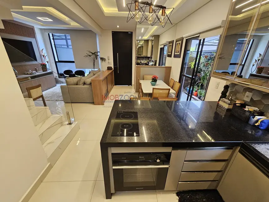 Casa com 3 quartos à venda, 251m2 em Ressaca, Atibaia - SP - imagem 7 Foto 7 de Casa com 3 quartos à venda, 251m2 em Ressaca, Atibaia - SP