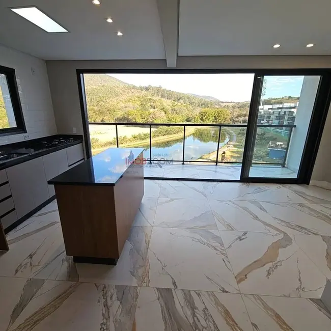 Apartamento com 3 quartos para alugar, 185m2 em Nova Gardênia, Atibaia - SP - imagem 5 Foto 5 de Apartamento com 3 quartos para alugar, 185m2 em Nova Gardênia, Atibaia - SP