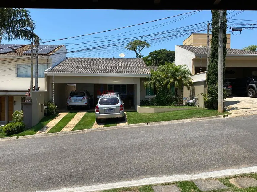 Foto 1 de Casa de Condomínio com 3 quartos à venda, 300m2 em Jardim Maristela, Atibaia - SP