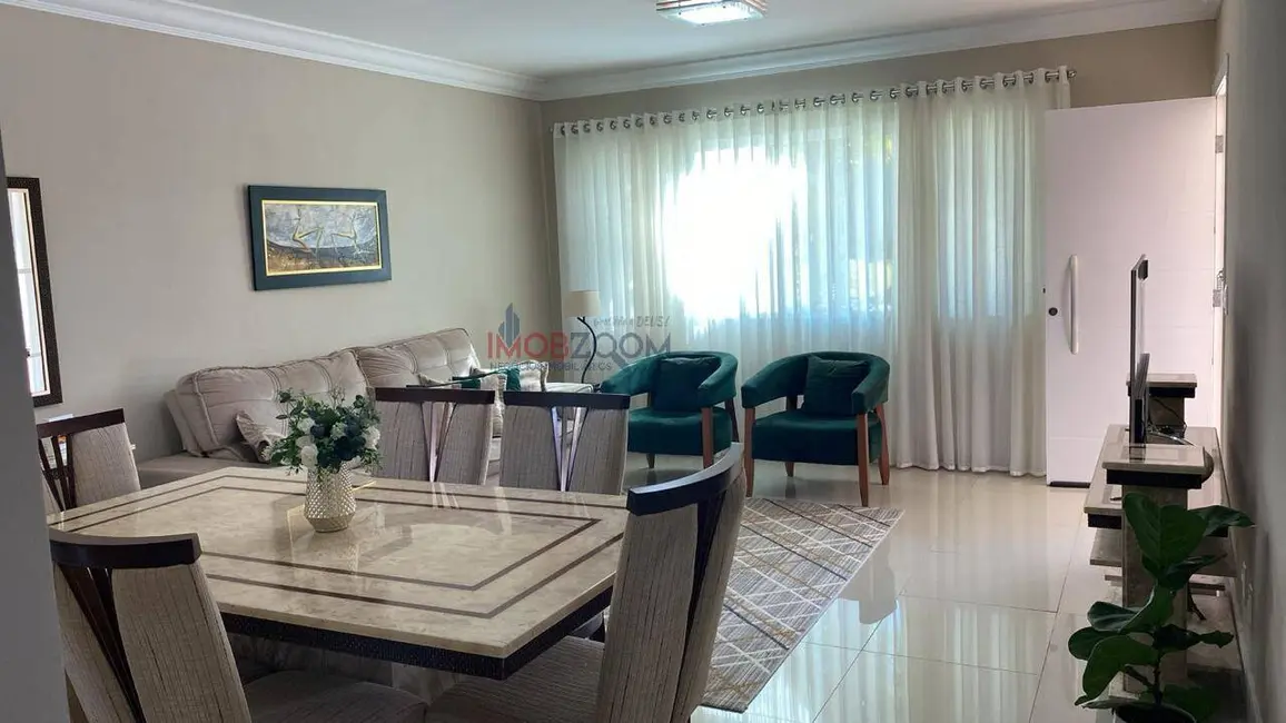 Foto 4 de Casa com 3 quartos à venda, 300m2 em Jardim Maristela, Atibaia - SP