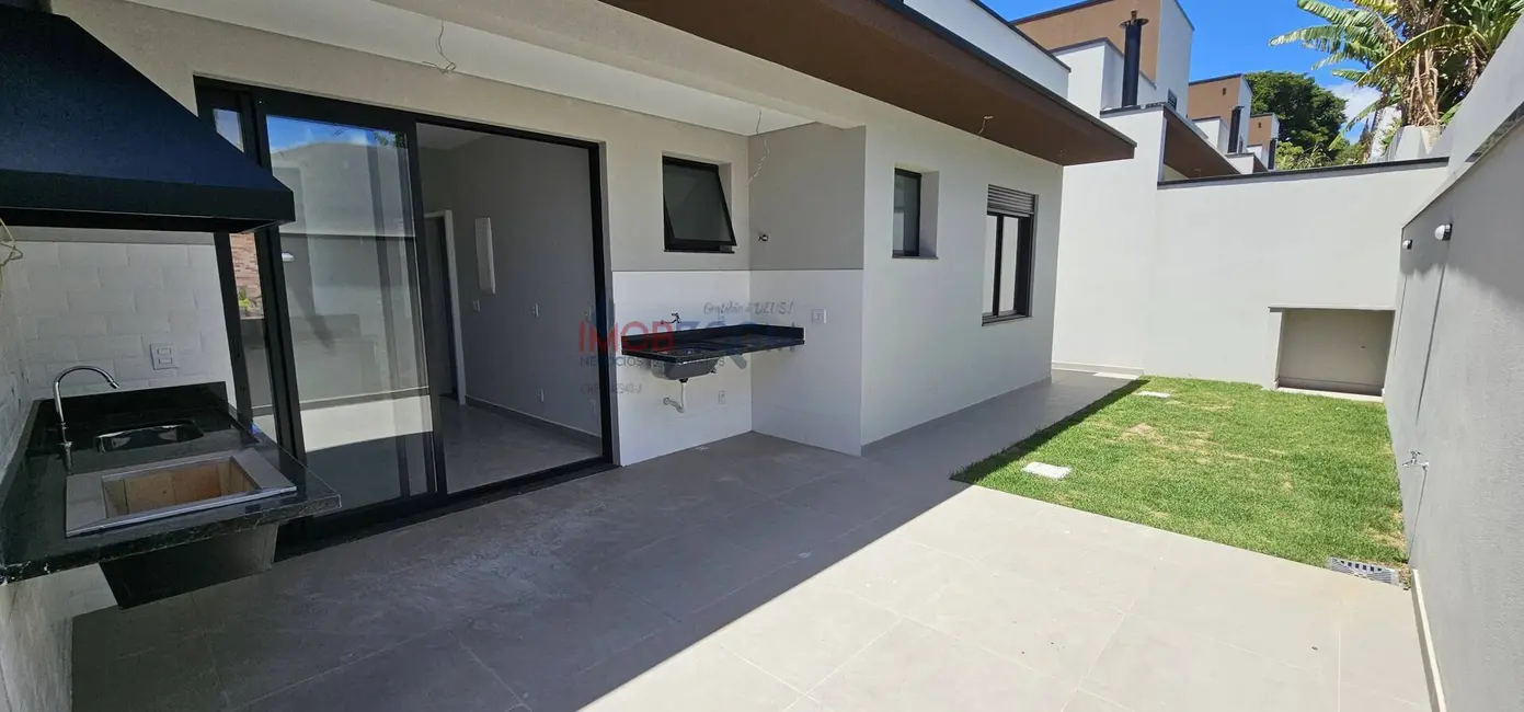 Foto 4 de Casa com 3 quartos à venda, 183m2 em Nova Gardênia, Atibaia - SP