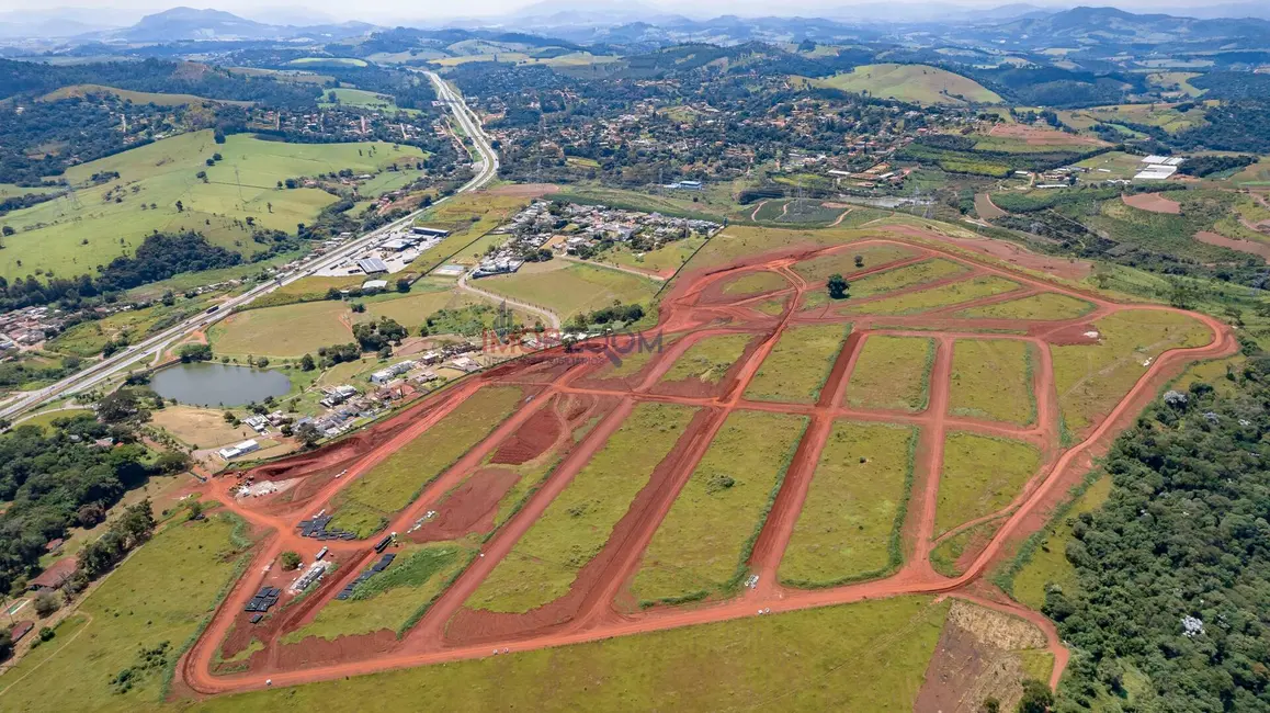 Foto 3 de Terreno / Lote à venda, 360m2 em Tanque, Atibaia - SP