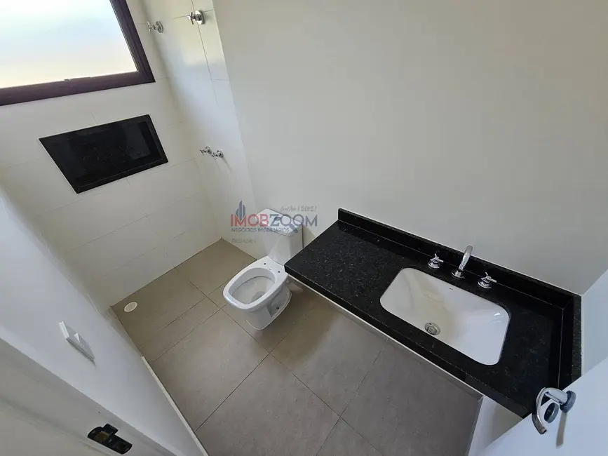 Foto 9 de Casa com 3 quartos à venda, 298m2 em Marmeleiro, Atibaia - SP