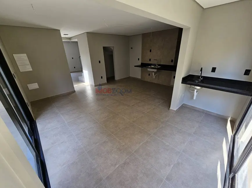 Foto 8 de Sobrado com 3 quartos à venda, 113m2 em Atibaia - SP