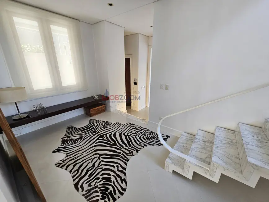 Foto 3 de Sobrado com 4 quartos à venda, 413m2 em Vila Santista, Atibaia - SP