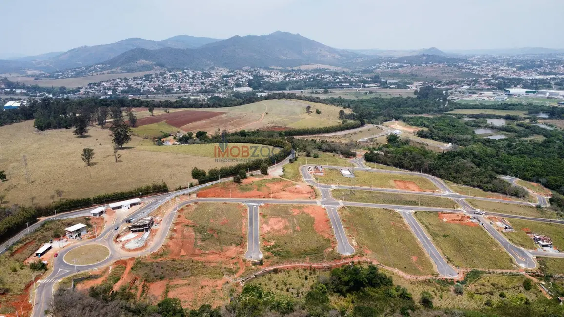 Foto 1 de Terreno / Lote à venda, 375m2 em Cachoeira, Atibaia - SP