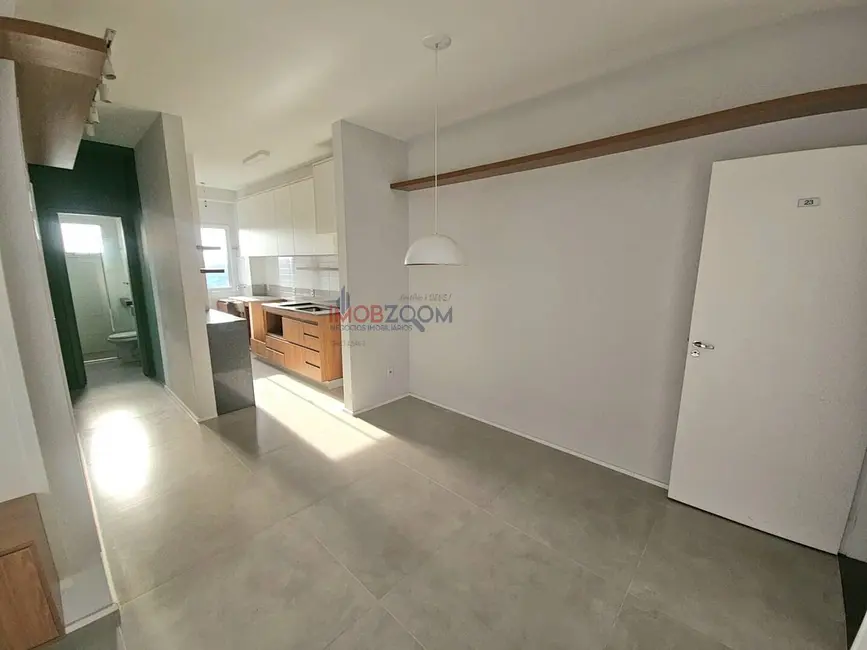 Foto 3 de Apartamento com 2 quartos à venda, 56m2 em Jardim das Cerejeiras, Atibaia - SP