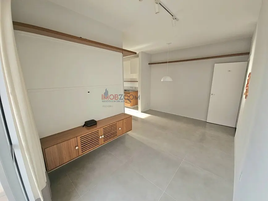 Foto 2 de Apartamento com 2 quartos à venda, 56m2 em Jardim das Cerejeiras, Atibaia - SP