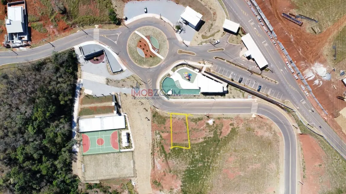 Foto 3 de Terreno / Lote à venda, 378m2 em Cachoeira, Atibaia - SP