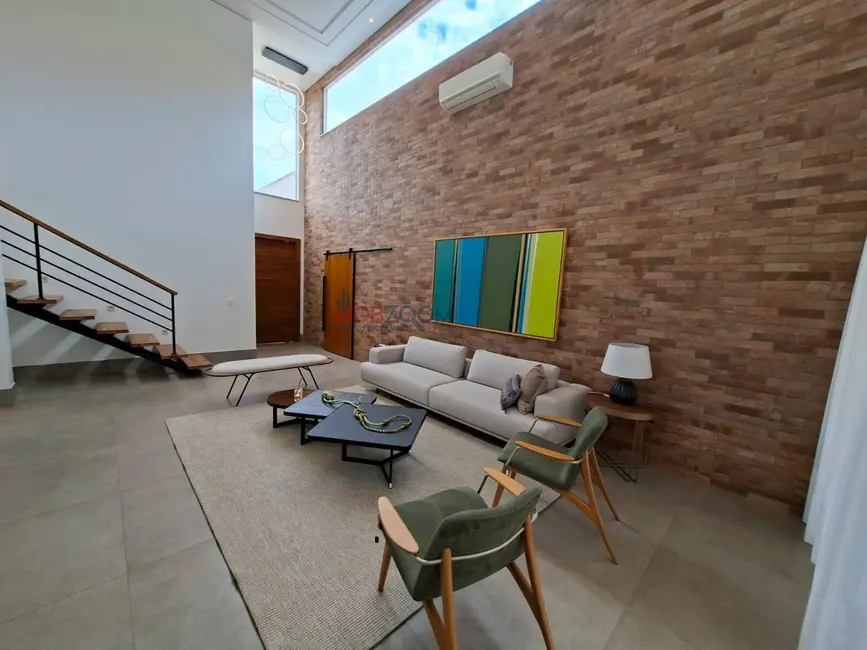 Foto 4 de Casa com 4 quartos à venda, 355m2 em Atibaia - SP