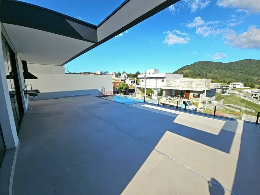 Casa de Condomínio com 3 quartos à venda, 420m2 em Atibaia - SP - imagem 3 Foto 3 de Casa de Condomínio com 3 quartos à venda, 420m2 em Atibaia - SP
