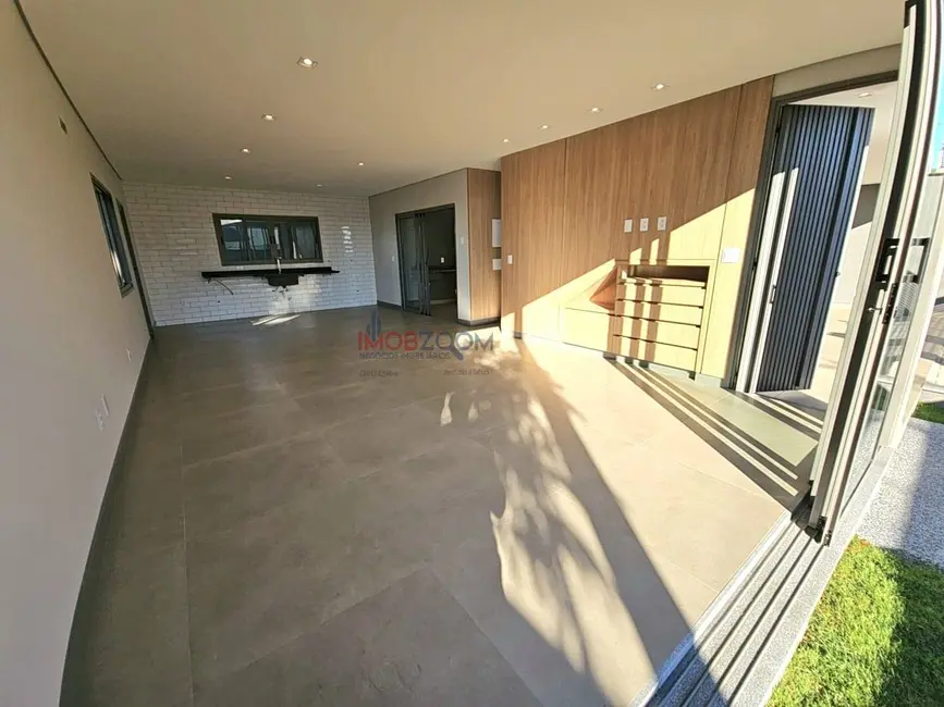 Foto 6 de Casa com 3 quartos à venda, 177m2 em Loteamento Loanda, Atibaia - SP