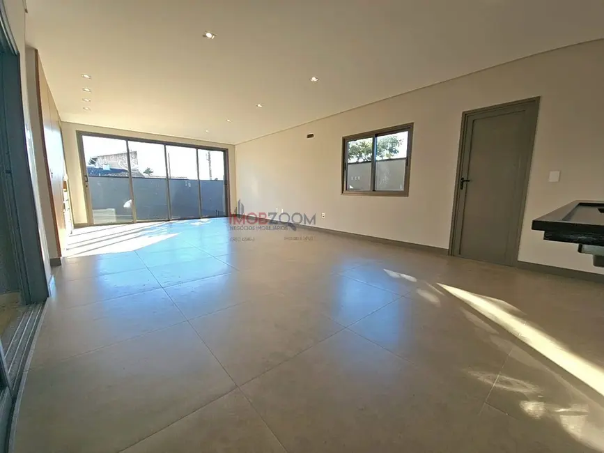 Foto 5 de Casa com 3 quartos à venda, 177m2 em Loteamento Loanda, Atibaia - SP