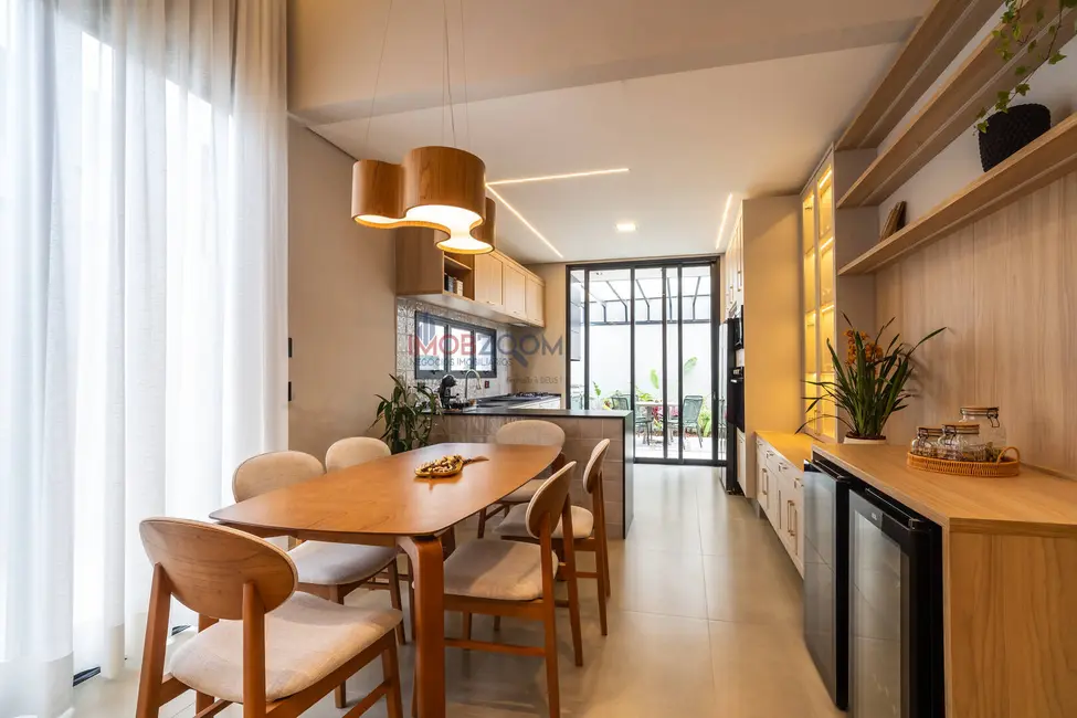 Foto 7 de Casa com 3 quartos à venda, 238m2 em Vila Esperia ou Giglio, Atibaia - SP