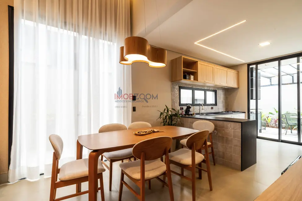Foto 5 de Casa com 3 quartos à venda, 238m2 em Vila Esperia ou Giglio, Atibaia - SP