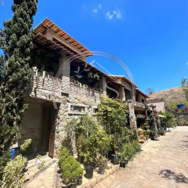 Foto 5 de Sala Comercial à venda em Paty Do Alferes - RJ