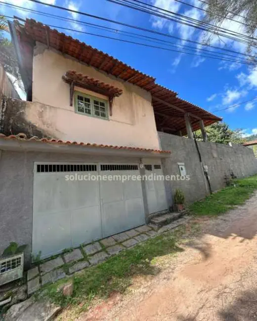 Foto 2 de Casa com 3 quartos à venda em Miguel Pereira - RJ