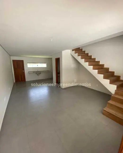 Foto 4 de Casa de Condomínio com 2 quartos à venda em Miguel Pereira - RJ