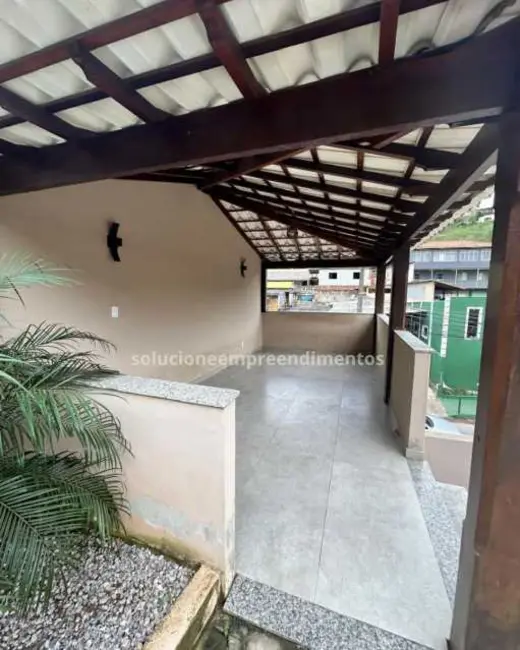 Foto 5 de Casa com 3 quartos à venda em Miguel Pereira - RJ