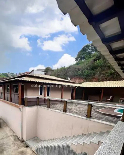 Foto 2 de Casa com 3 quartos à venda em Miguel Pereira - RJ