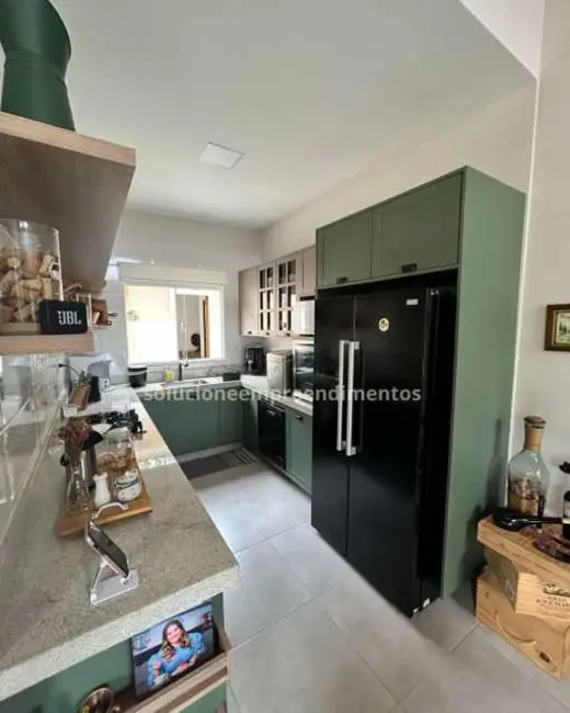 Foto 5 de Casa com 3 quartos à venda em Miguel Pereira - RJ