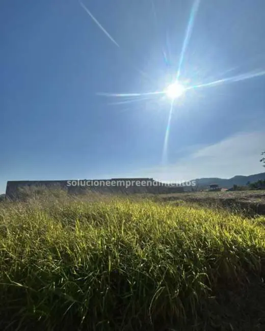 Foto 2 de Terreno / Lote à venda em Miguel Pereira - RJ