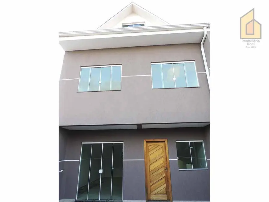 Sobrado com 3 quartos à venda, 180m2 em Fazenda Velha, Araucaria - PR - imagem 8 Foto 8 de Sobrado com 3 quartos à venda, 180m2 em Fazenda Velha, Araucaria - PR