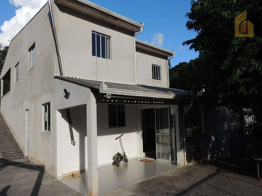 Chácara com 3 quartos à venda, 8000m2 em Centro, Lapa - PR - imagem 3 Foto 3 de Chácara com 3 quartos à venda, 8000m2 em Centro, Lapa - PR