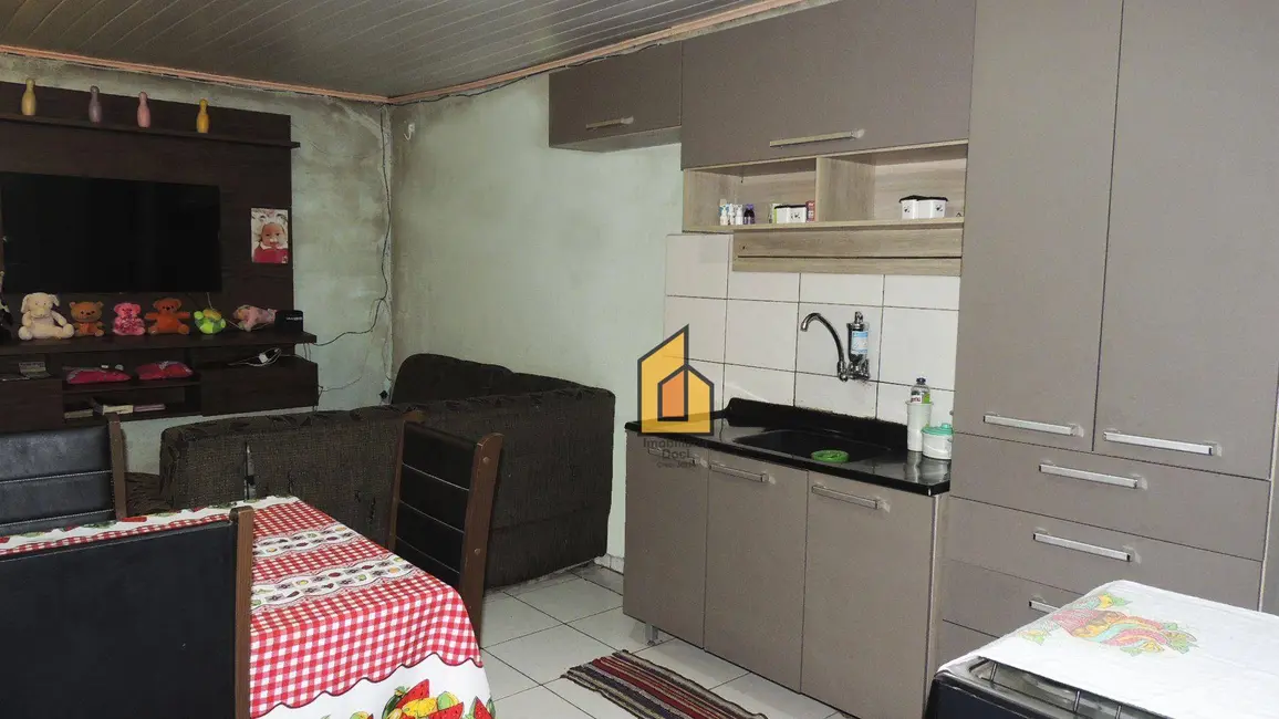 Foto 9 de Casa com 2 quartos à venda, 212m2 em Capela Velha, Araucaria - PR